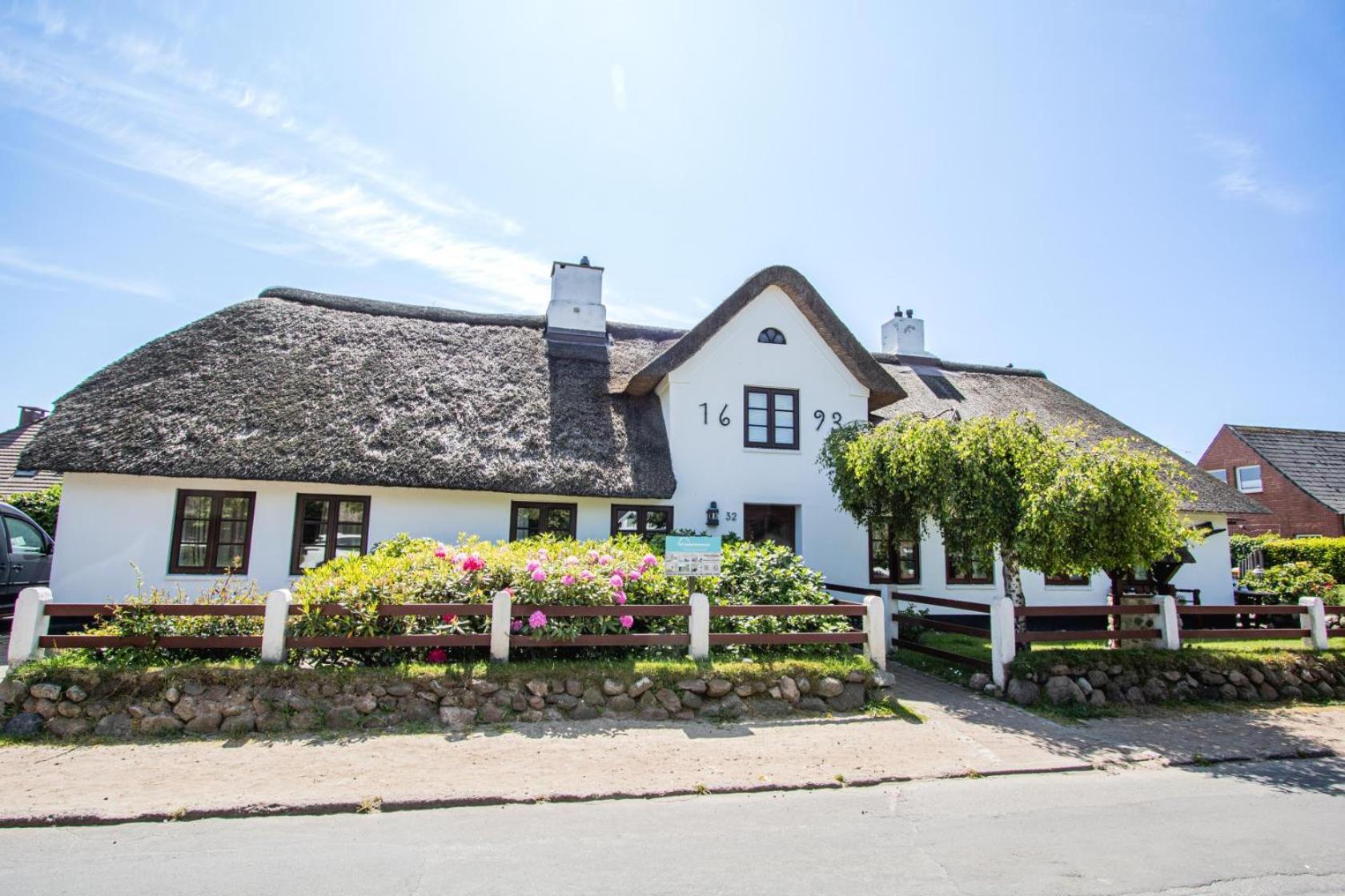 Апартаменты Friesenhaus, App. 3 Вестерланд Экстерьер фото